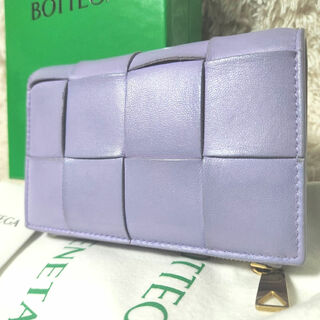 ボッテガヴェネタ(Bottega Veneta)の付属品完備 Bottega Veneta ミディアム カセット 二つ折り 財布(財布)