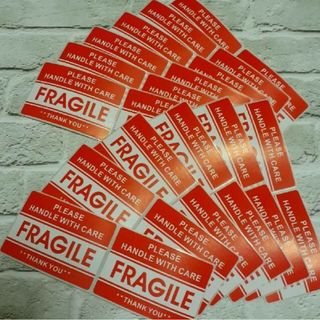 荷物ステッカー◆fragile 取扱注意②◆30枚(ラッピング/包装)