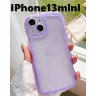 アップル(Apple)のiPhone13mini★ウェーブなみなみ　透明ケース可愛いiPhoneケース紫(iPhoneケース)