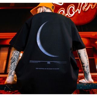 【新作入荷】黒　Tシャツ　半袖　メンズ　ゆったり　XL 　シンプル  ムーン(Tシャツ/カットソー(半袖/袖なし))