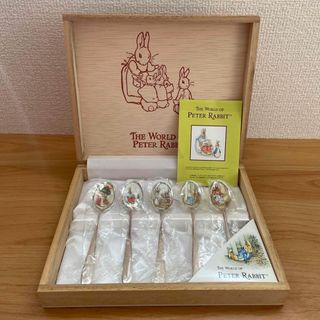 ピーターラビット(PETER RABBIT（TM）)の新品　ピーターラビット　銀のスプーン　5本セット(スプーン/フォーク)