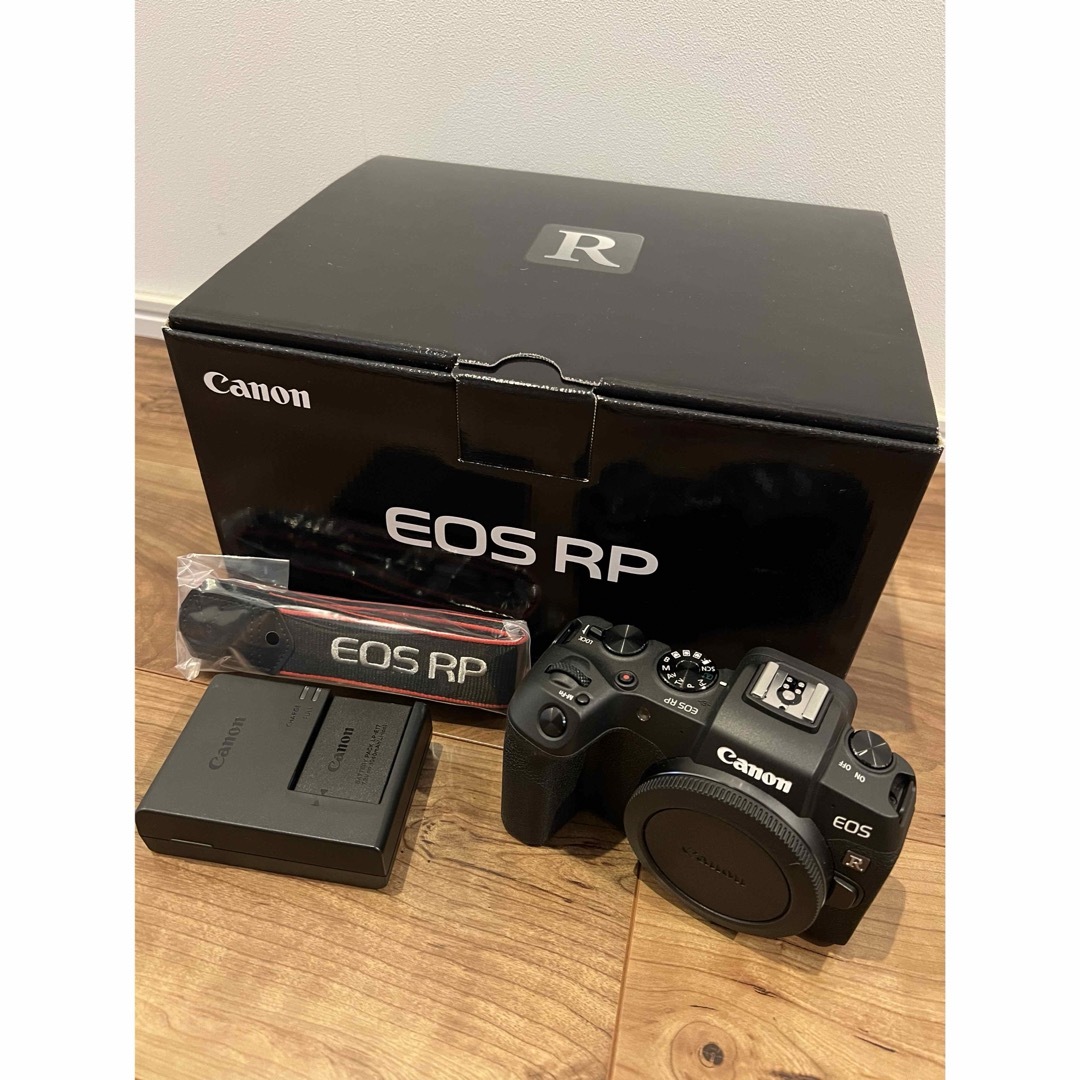 Canon ミラーレス一眼カメラEOS RP ボディ美品 Canon ミラーレス一眼カメラEOS RP ボディ美品
