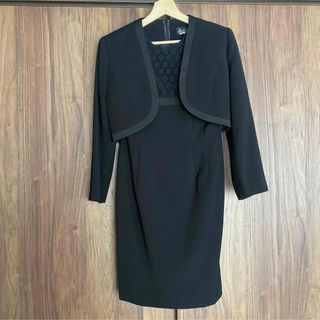 【miffy様専用】ブラックフォーマル　フォーマルスーツ　礼服　9号　冠婚葬祭(礼服/喪服)