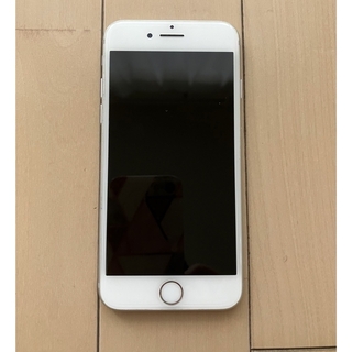 アップル(Apple)のiPhone7 シルバー 32GB 本体(スマートフォン本体)