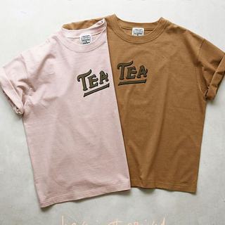 ハグオーワー(Hug O War)のハグオーワー　ロゴプリント　カフェT TEA(Tシャツ(半袖/袖なし))