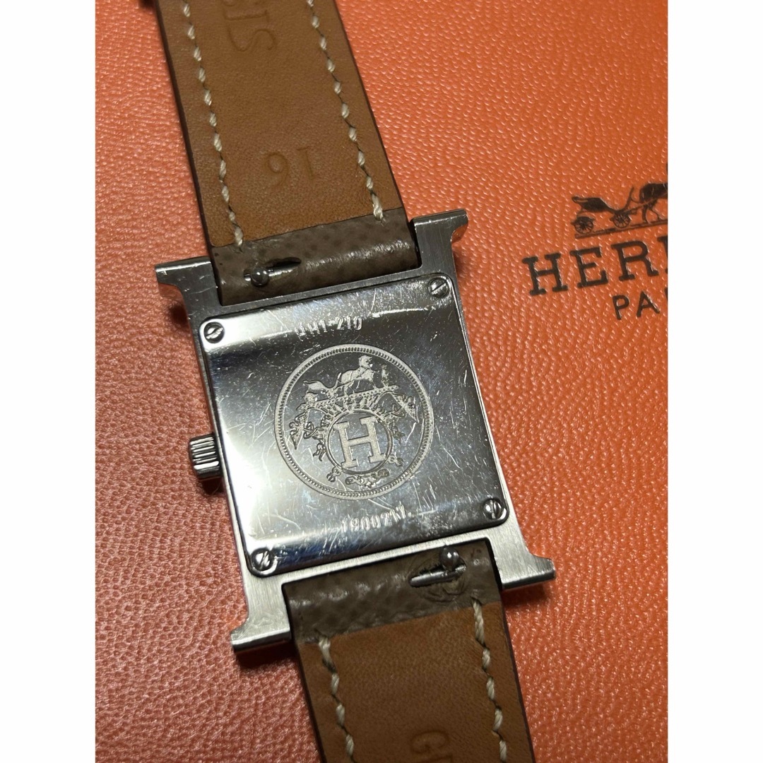 エルメス Hウォッチ 時計 シルバー 保証書、説明書付き エルメス Hウォッチ 時計 シルバー 保証書、説明書付き