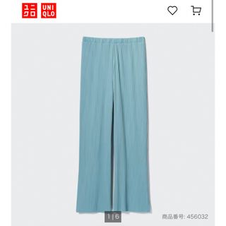 ユニクロ(UNIQLO)のUNIQLO ユニクロ　プリーツストレートパンツ　S(カジュアルパンツ)