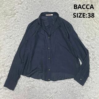BACCA - BACCA 春夏素材 コットンシルク 金ボタン シャツ 透け感あり ネイビー