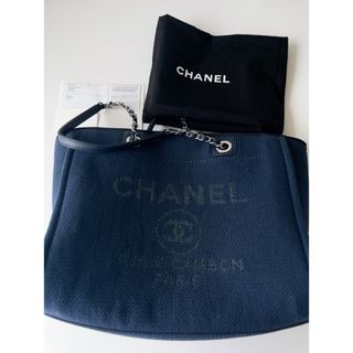 シャネル(CHANEL)のシャネル ドーヴィル ドゥーヴィル MM ネイビー(トートバッグ)