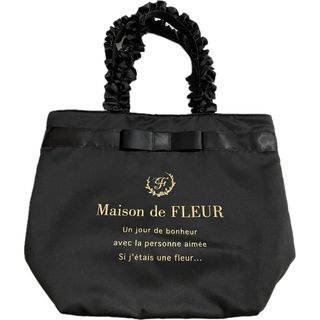 Maison de FLEUR - メゾンドフルール　フリルトートバッグ