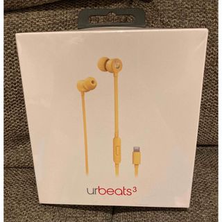 ビーツバイドクタードレ(Beats by Dr Dre)のBeats Apple urBeats3 イヤフォンLightninコネクタ付き(ストラップ/イヤホンジャック)