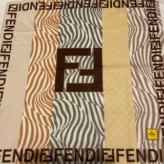 フェンディ(FENDI)の未使用　フェンディ   ハンカチスカーフ　49⬜︎ WAVE(ハンカチ)