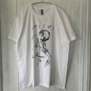 Miles Davis /XLサイズ/ホワイト(Tシャツ/カットソー(半袖/袖なし))