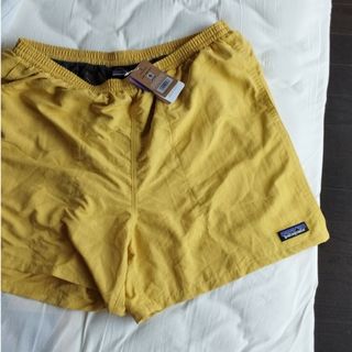 patagonia(ショートパンツ ・ イエロー/黄色系)のフリマ patagonia(ショートパンツ ・ イエロー/黄色系)のフリマ