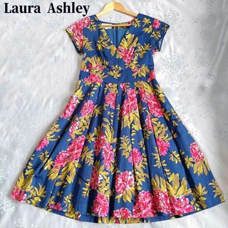 LAURA ASHLEY - ローラアシュレイ ネイビー ワンピース ピンク花 総柄 Laura Ashley