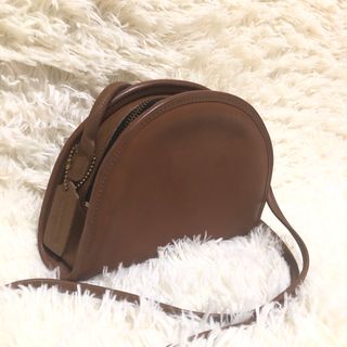 コーチ(COACH)のCOACH オールドコーチ　ショルダーバッグ　オールレザー　ハーフムーン(ショルダーバッグ)