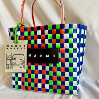 マルニ(Marni)の【人気】マルニ　カゴバック　フラワーカフェ　Marni トートバッグ マーケット(かごバッグ/ストローバッグ)