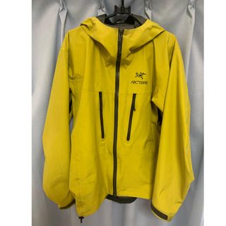 ARC'TERYX(マウンテンパーカー ・ イエロー/黄色系)のフリマ ARC'TERYX(マウンテンパーカー ・ イエロー/黄色系)のフリマ