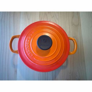 ルクルーゼ(LE CREUSET)のル•クルーゼ　両手鍋　16cm  オレンジ(鍋/フライパン)