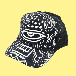 【再販!!】キャップ　帽子　ブラック　目　y2k　ストリート　ロック　個性的(キャップ)