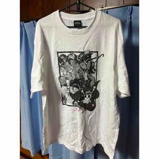 ジーユー(GU)のGUとワンピースのコラボTシャツ(Tシャツ/カットソー(半袖/袖なし))