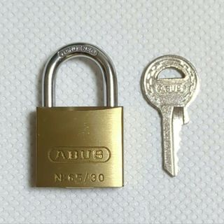 アバス(ABUS)のABUS アバス 南京錠 真鍮 ドイツ製 防犯 ロック 　N65/30(セキュリティ)