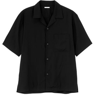 GU - 半袖黒シャツ オープンカラーシャツ GU