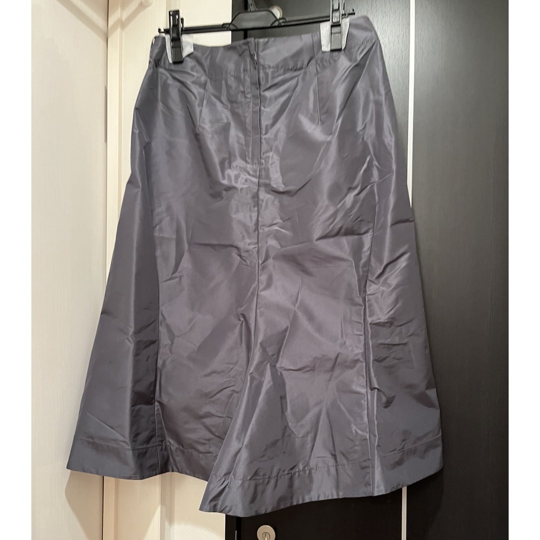 UNIQLO - 【期間限定】ユニクロ プラスJ シルクブレンドフレア UNIQLO - 【期間限定】ユニクロ プラスJ シルクブレンドフレア