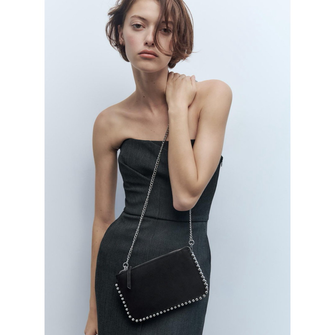 ZARA - スタッズ付きウォレット型ショルダーバッグの通販 by ai ZARA - スタッズ付きウォレット型ショルダーバッグの通販 by ai