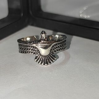 指輪  フリーサイズ  + 鷹(リング(指輪))