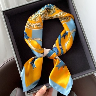 残り僅か♡　紫外線対策　スカーフ　バッグチャーム　オレンジ　シルク風　フォーマル(バンダナ/スカーフ)