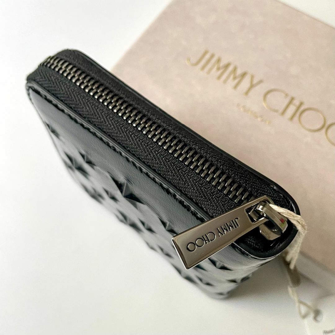 美品ジミーチュウ 折り財布 ラウンドジップスタッズレザー付属品付き Jimmy Choo ジミーチュウ 長財布 ラウンドファスナー スタッズ