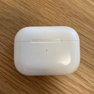Apple airpods pro 充電ケース　A2190 (ヘッドフォン/イヤフォン)