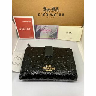 コーチ(COACH)のCOACH　コーチ　F25937　二つ折り財布　デボスド　パテントレザーブラック(財布)