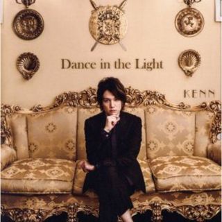 劇場版　明治東京恋伽～弦月の小夜曲～主題歌　Ｄａｎｃｅ　ｉｎ　ｔｈｅ　Ｌｉｇｈｔ（ＫＥＮＮ　ｓｔｙｌｅ盤）