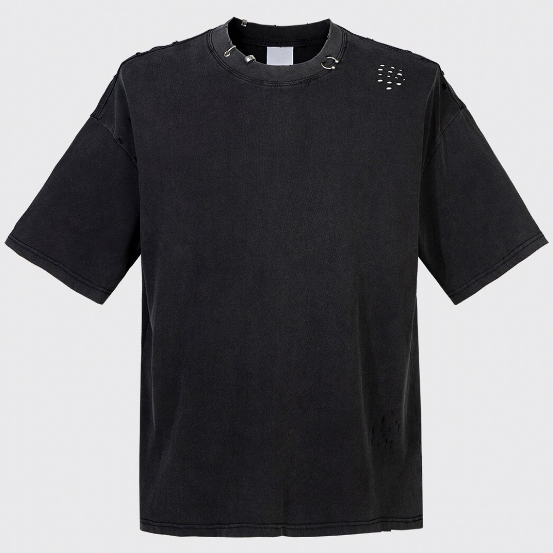 BALENCIAGA - ビンテージ加工 ピアスアレンジ Tシャツの通販 by BALENCIAGA - ビンテージ加工 ピアスアレンジ Tシャツの通販 by