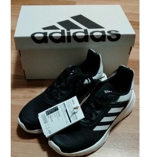 adidasスニーカー23,5cm