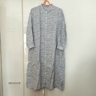 ネストローブ(nest Robe)のネストローブ　リネン　花柄ワンピース　白系(ロングワンピース/マキシワンピース)