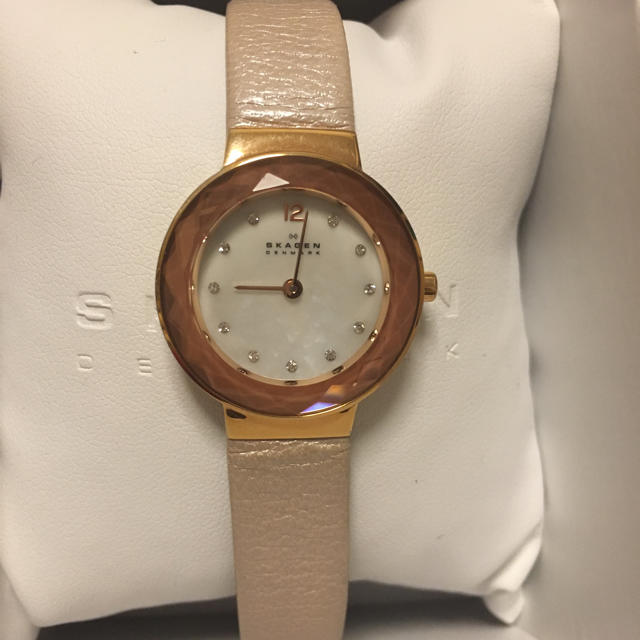 SKAGEN(スカーゲン)のSKAGEN ピンク レディースのファッション小物(腕時計)の商品写真