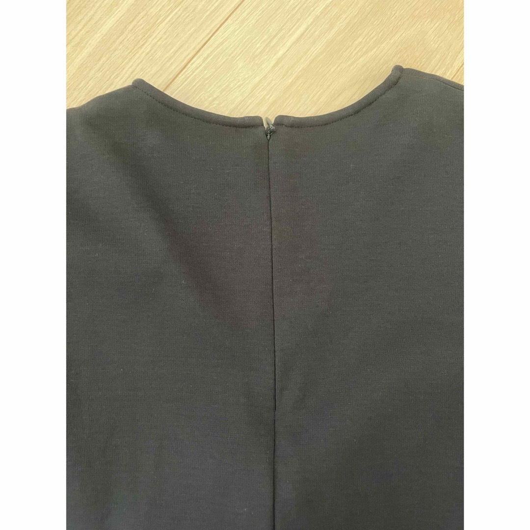 ローヘン LOHEN スクエアケープカットソー ブラック Tシャツ ローヘン LOHEN スクエアケープカットソー ブラック Tシャツ