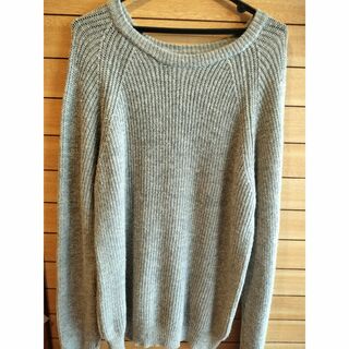 シンプルなセーター(ニット/セーター)