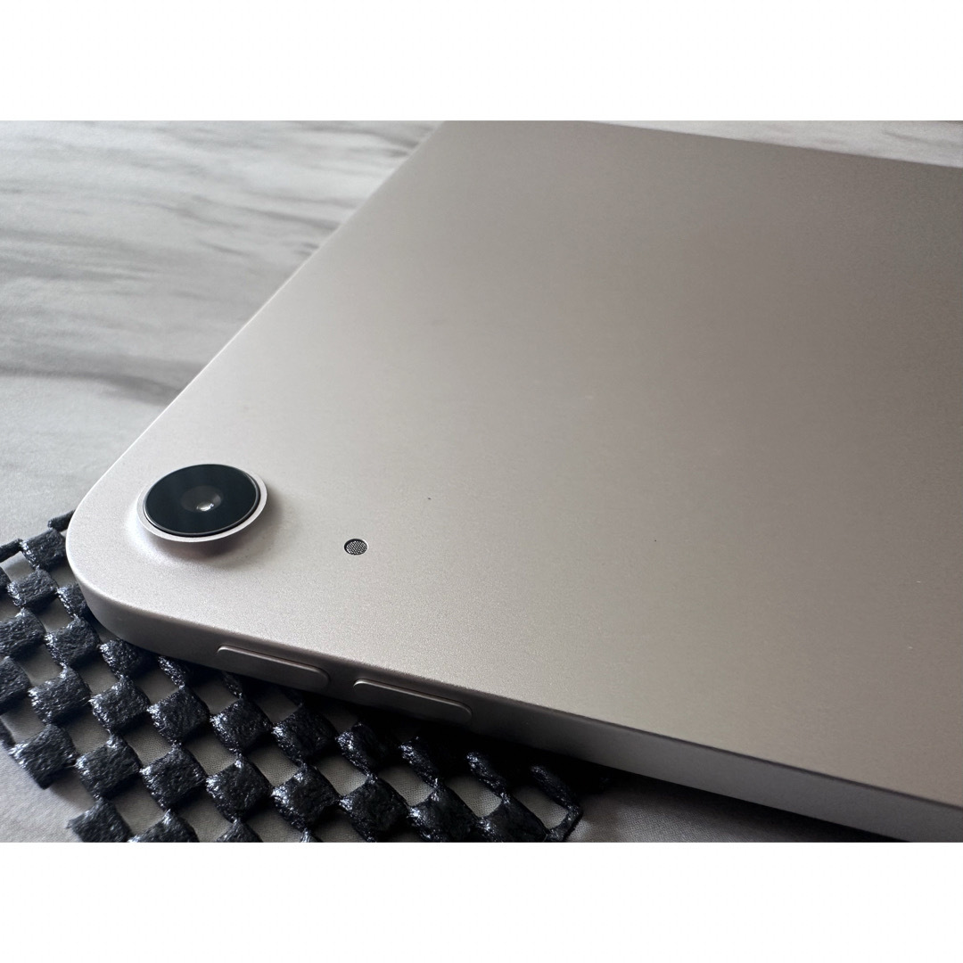 iPad Air 10.9インチ 第5世代 Wi-Fi 64GB スターライト iPad Air 10.9インチ 第5世代 Wi-Fi 64GB スターライト