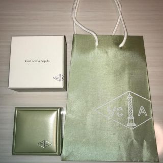 ヴァンクリーフアンドアーペル(Van Cleef & Arpels)のヴァンクリーフ&アーペル 正規品 箱、ショッパーセット(ショップ袋)