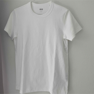 『ほぼ新品』ユニクロのクルーネックTシャツ