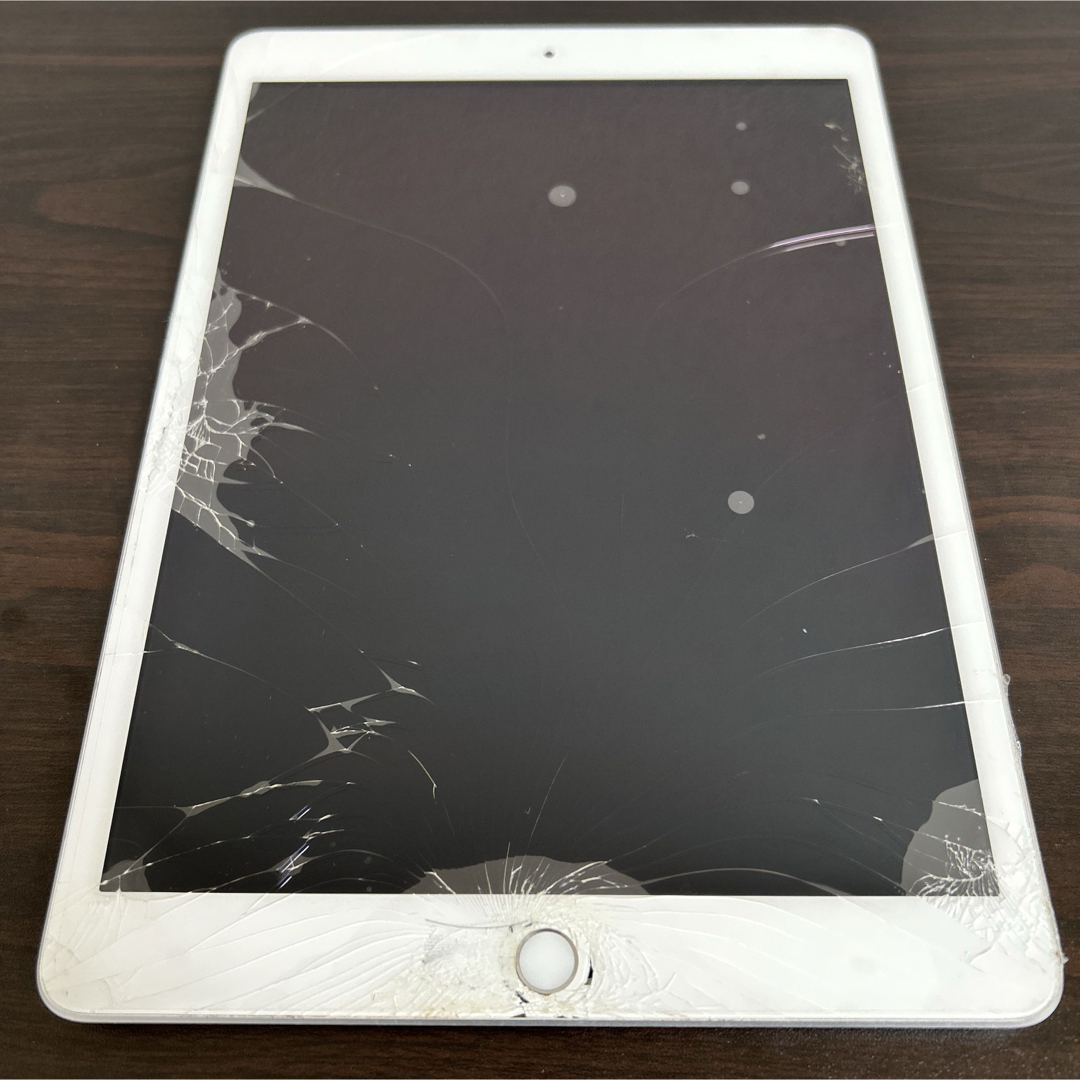 9409 電池最良好 iPad7 第7世代 128GB WIFIモデル 9409 電池最良好 iPad7 第7世代 128GB WIFIモデル