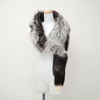 ■美品■ SAGA  サガ ショール SAGA FURS フォックス FOX 本毛皮 リアルファー しっぽ着脱可能 ブランド古着【中古】20240603/GP8354(マフラー/ショール)