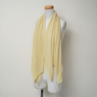 プリーツプリーズイッセイミヤケ(PLEATS PLEASE ISSEY MIYAKE)の■未使用品■PLEATS PLEASE ISSEY MIYAKE プリーツプリーズ イッセイミヤケ ストール 20240603/GP7886(ストール/パシュミナ)