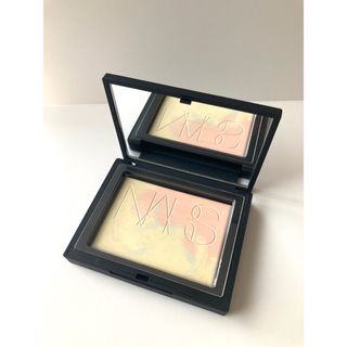 ナーズ(NARS)のNARS ライトリフレクティング プリズマティックパウダー MOONWAVE(フェイスカラー)