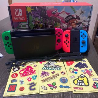 ニンテンドウ(任天堂)の任天堂　switch本体　スプラトゥーン2版(家庭用ゲーム機本体)