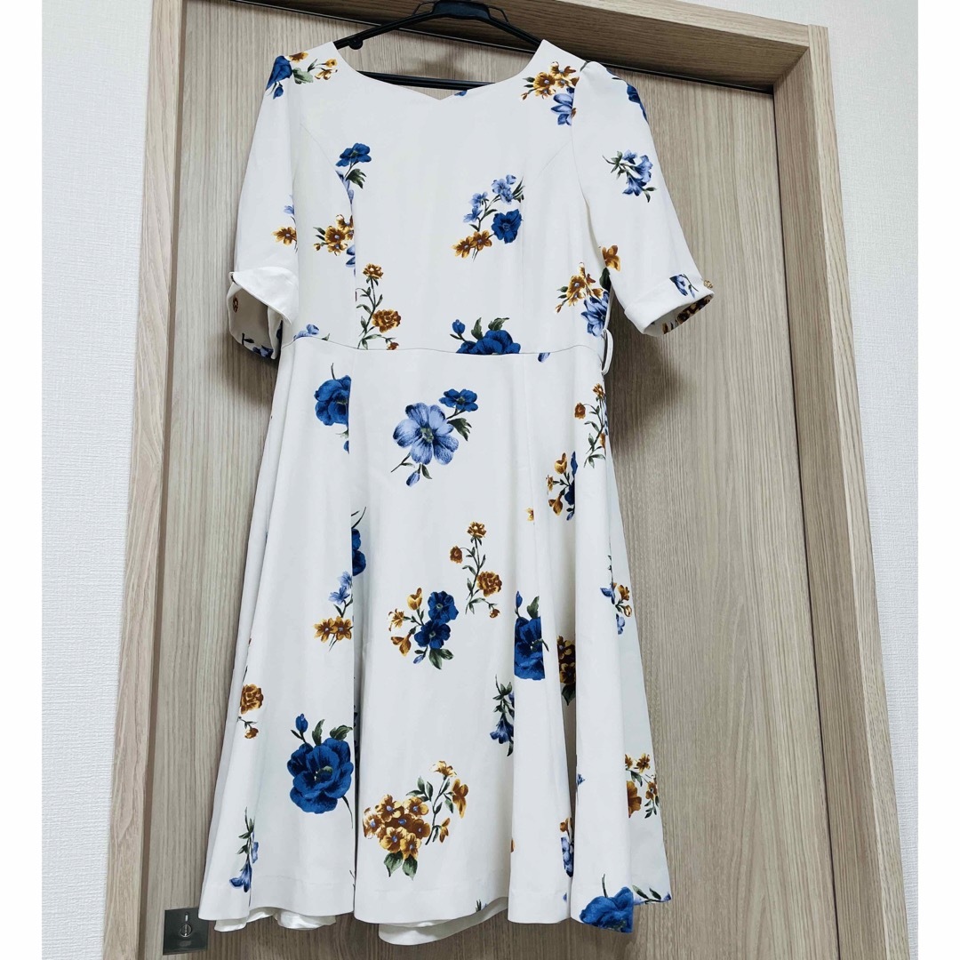 MISCH MASCH(ミッシュマッシュ)のミッシュマッシュ ワンピース レディースのワンピース(ひざ丈ワンピース)の商品写真
